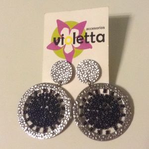 Earrings shipped from Colombia!!